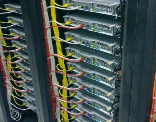 江西高性價(jià)比服務(wù)器租用與托管服務(wù)，專業(yè)金盾防火墻護(hù)航